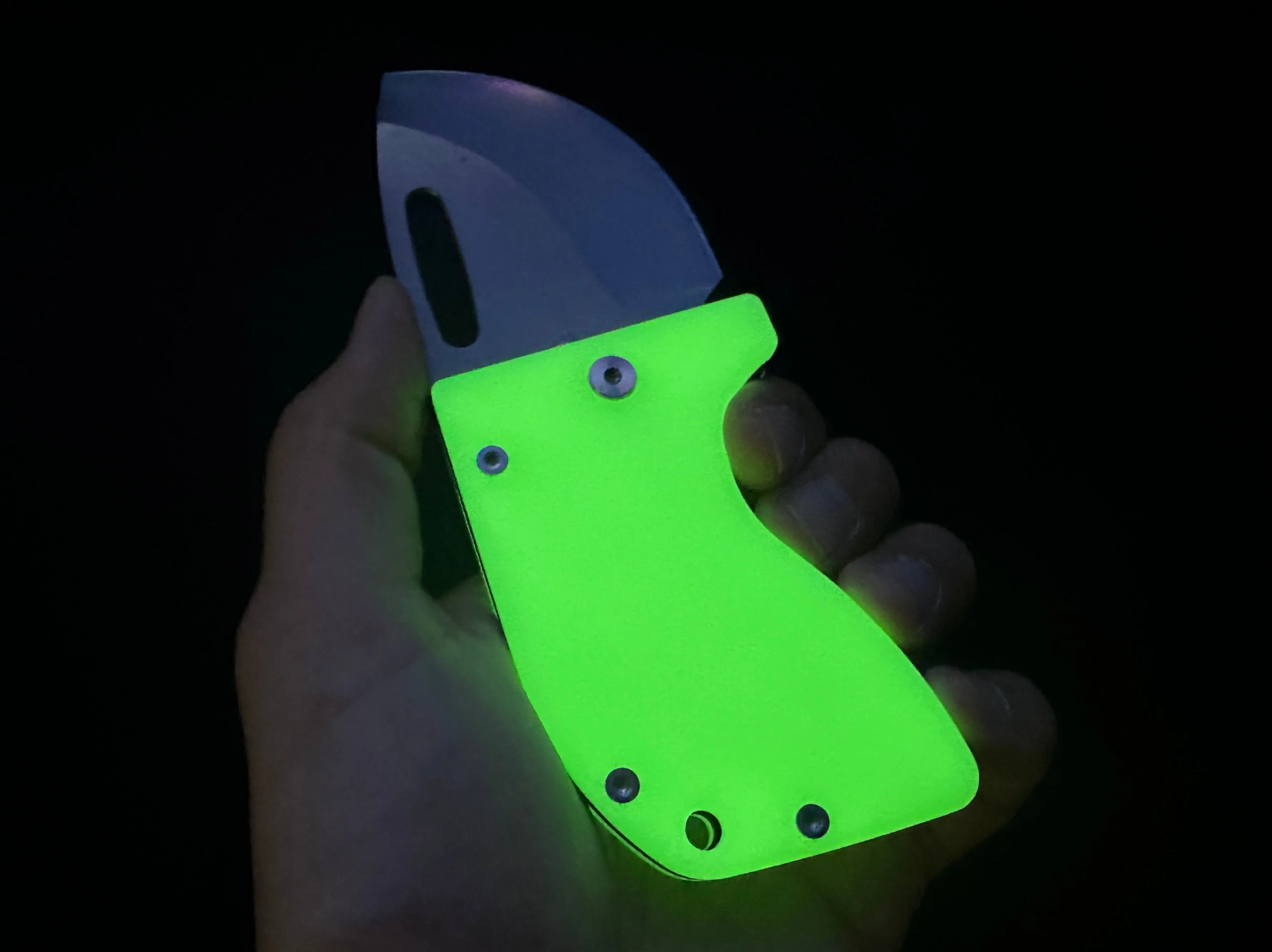 D2 Re-Action - Ti ( UGM GLOW ) Folder - Knife 🔥 Sale 🔥