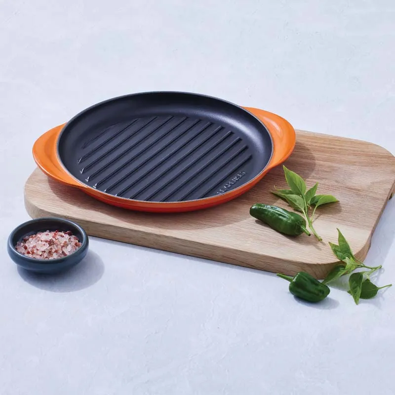 Le Creuset Classic Cast Iron Round Grill 25cm Volcanic